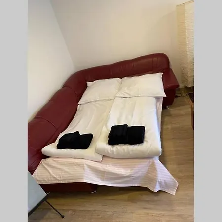 Apartment Schoene Mit Garten Beim Outletcenter 5 Km *