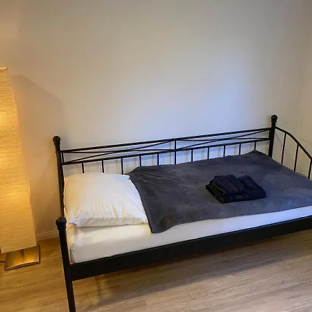 Apartment Schoene Mit Garten Beim Outletcenter 5 Km Boostedt