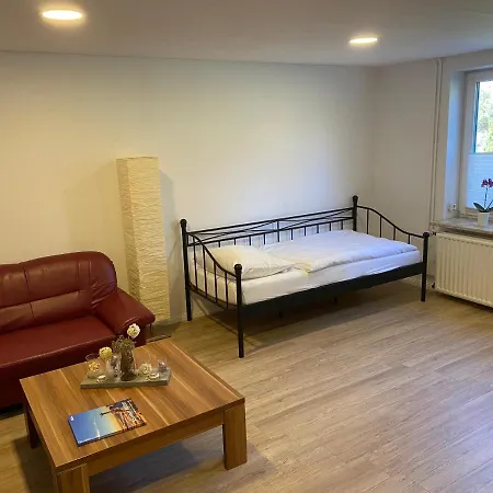 Schoene Mit Garten Beim Outletcenter 5 Km * Boostedt