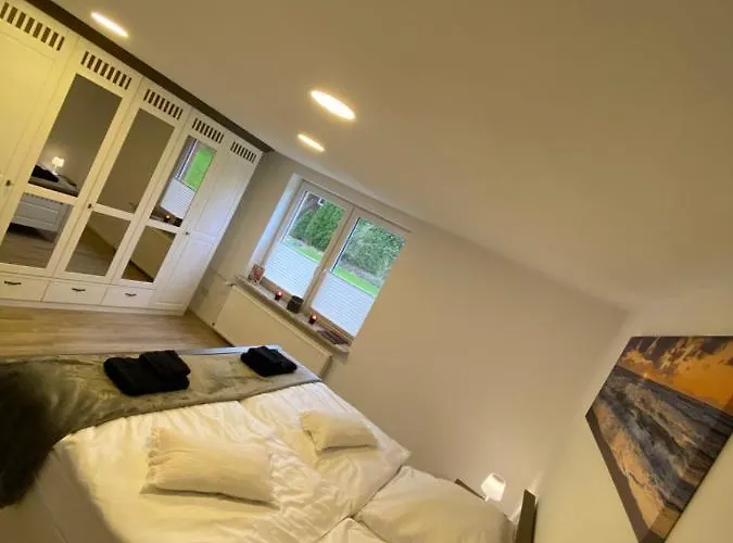 Schoene Mit Garten Beim Outletcenter 5 Km Boostedt