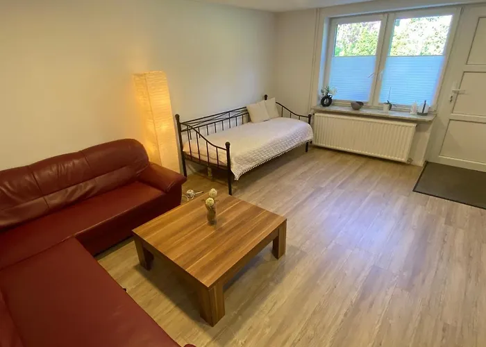 Appartement Schoene Mit Garten Beim Outletcenter 5 Km Boostedt